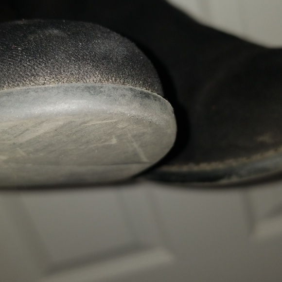 GORGEOUS LACE UP THE BACK  BOOTS - Picture 3 of 6